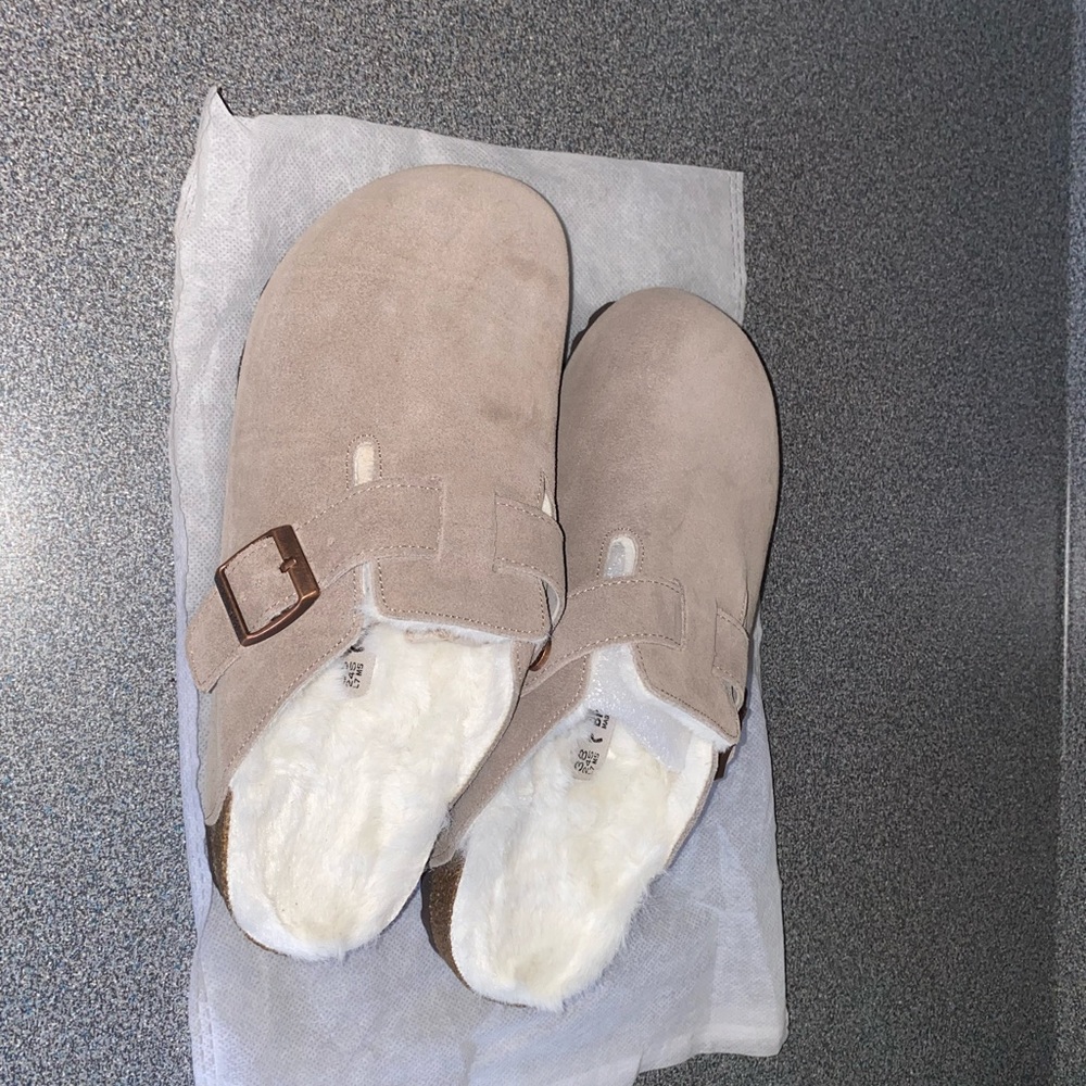 Birkenstock White Fleece-Lined Clogs